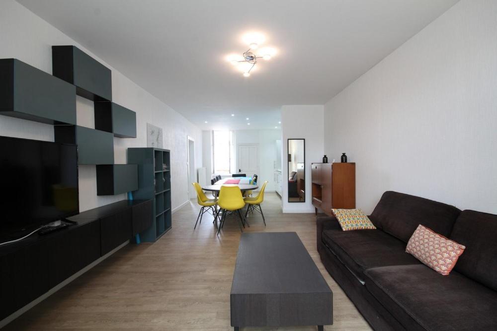 Appartements Le Cru Colbert Μπον Εξωτερικό φωτογραφία